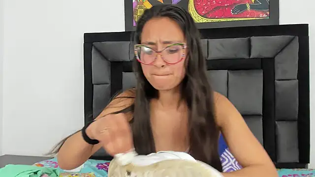 tatiana valencia online show from 12/28/24, 06:18