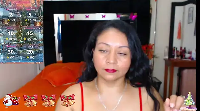 Snapshot of zaray_bella chatting on 12/13/24, 04:27 zaray bella online show from 12/13/24, 04:27