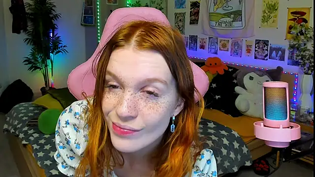 Snapshot of Sunny_Elly chatting on 01/17/26, 08:08 Sunny Elly online show from 01/17/26, 08:08