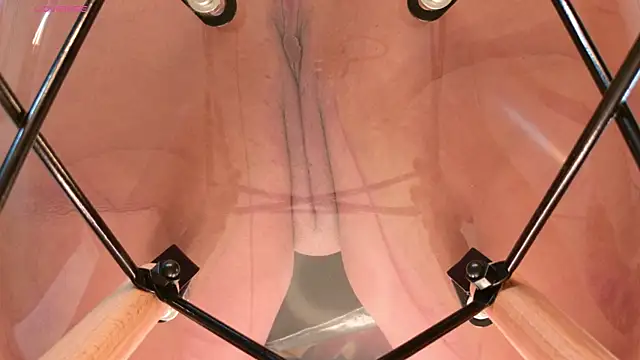 Alexa Miss online show from 09/27/25, 07:19