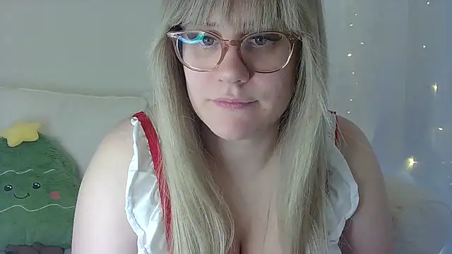 Snapshot of miramore chatting on 12/08/24, 03:24 miramore online show from 12/08/24, 03:24