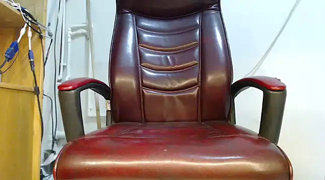 Snapshot of hardbigcock16 chatting on 01/22/25, 07:03 hardbigcock16 online show from 01/22/25, 07:03