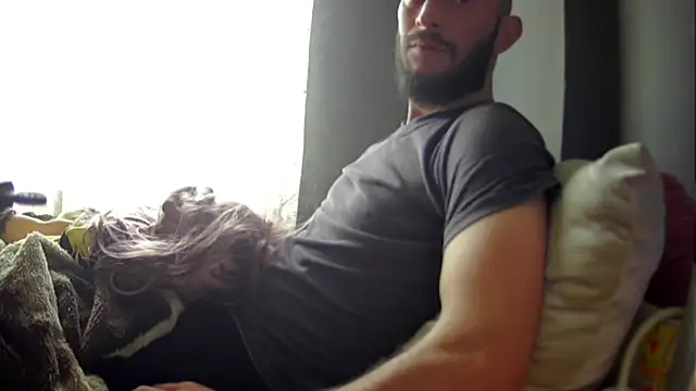 Snapshot of hardbigcock16 chatting on 11/23/25, 08:36 hardbigcock16 online show from 11/23/25, 08:36