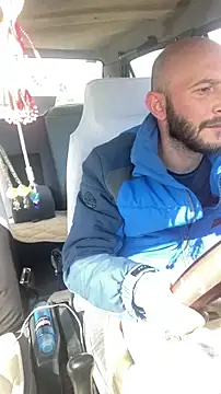 Snapshot of hardbigcock16 chatting on 03/01/26, 11:23 hardbigcock16 online show from 03/01/26, 11:23