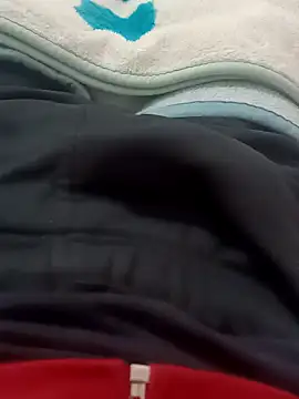 zazaza12ratyuijgg online show from 02/01/26, 09:13