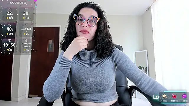 paulinabarnett- online show from 06/26/26, 03:05