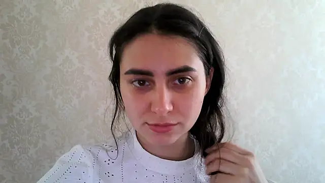 Snapshot of Kashtanka_ chatting on 10/02/25, 06:42 Kashtanka online show from 10/02/25, 06:42