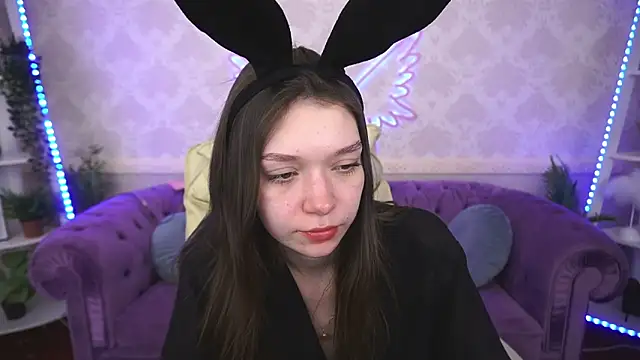 Snapshot of Cherry_Wipe chatting on 02/23/25, 05:07 Cherry Wipe online show from 02/23/25, 05:07