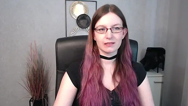 emmaxDelight online show from 03/21/25, 10:17