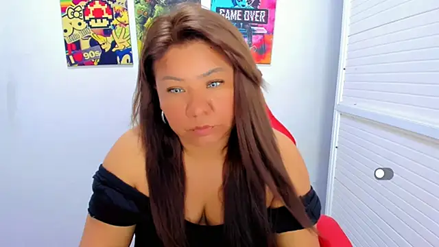 Snapshot of victoria_love89 chatting on 03/05/26, 02:18 victoria love89 online show from 03/05/26, 02:18