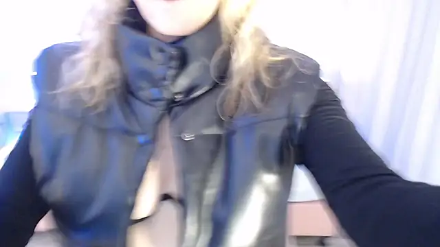 Snapshot of zoe_jones13 chatting on 01/14/26, 03:12 zoe jones13 online show from 01/14/26, 03:12