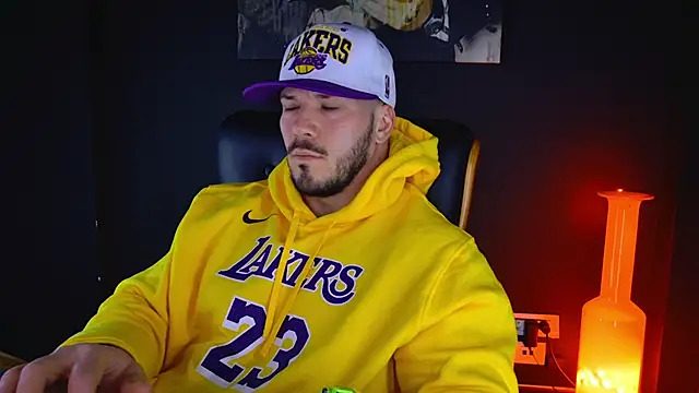 AngeloEric online show from 02/03/25, 10:58