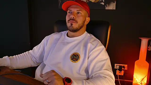 AngeloEric online show from 10/02/25, 12:01