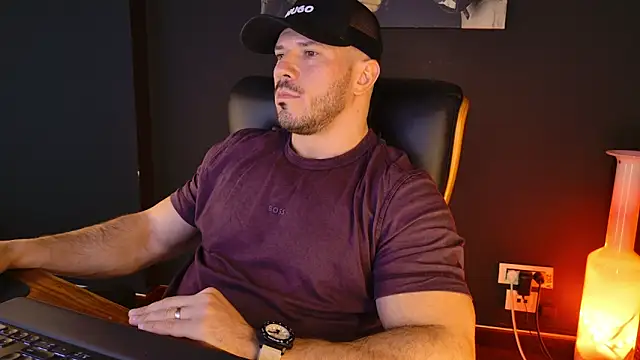 AngeloEric online show from 12/15/25, 11:47