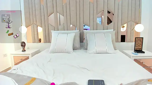 Snapshot of im_gaby_ chatting on 02/01/25, 03:30 im gaby online show from 02/01/25, 03:30