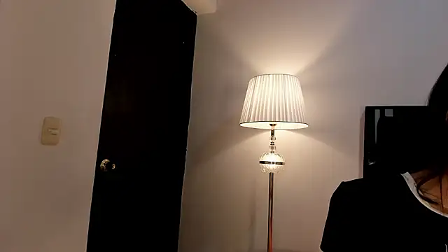 Snapshot of lilithTeen1_ chatting on 02/24/26, 07:17 lilithTeen1 online show from 02/24/26, 07:17