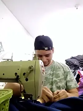 Snapshot of Gasparin32 chatting on 01/13/26, 06:46 Gasparin32 online show from 01/13/26, 06:46