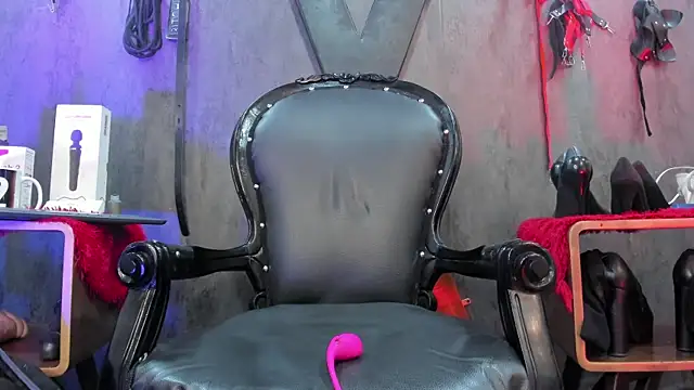 Carolina Arias online show from 01/27/25, 11:33