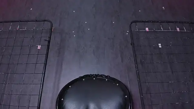 Carolina Arias online show from 10/14/25, 08:09