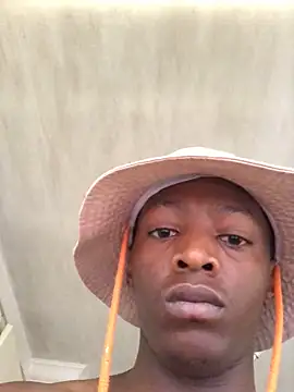 Snapshot of thekidrose chatting on 11/23/25, 06:35 thekidrose online show from 11/23/25, 06:35