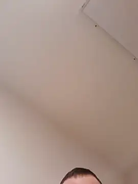 Snapshot of D_vid99 chatting on 01/27/25, 07:03 D vid99 online show from 01/27/25, 07:03