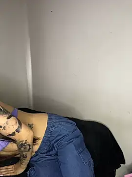  Luuna online show from 03/15/25, 09:05