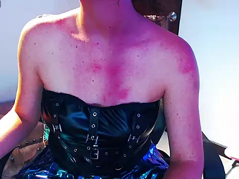 AliciaChelios online show from 05/14/26, 11:11