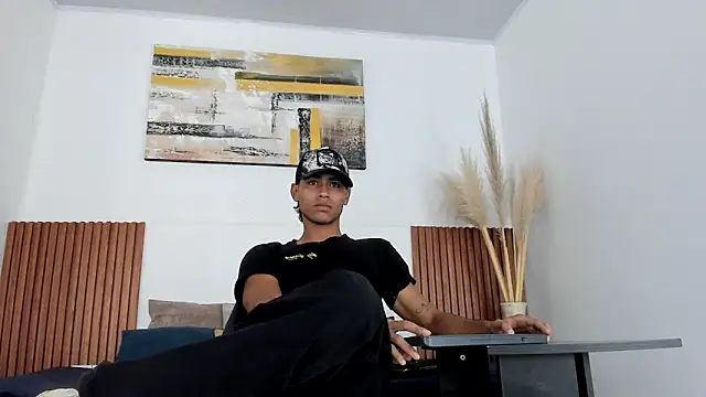 zander 2120 online show from 11/21/25, 01:21