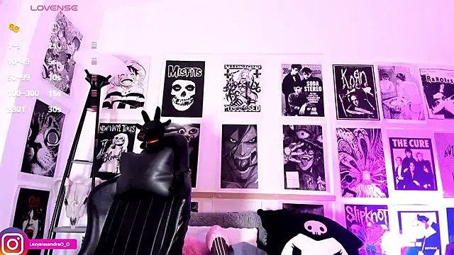 Lexyjoycce online show from 11/18/25, 09:08