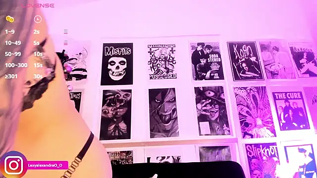 Snapshot of Lexyjoycce chatting on 12/18/25, 07:09 Lexyjoycce online show from 12/18/25, 07:09