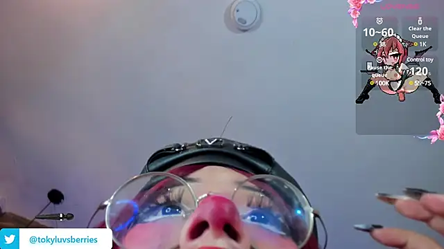 toky doll online show from 12/10/24, 11:08