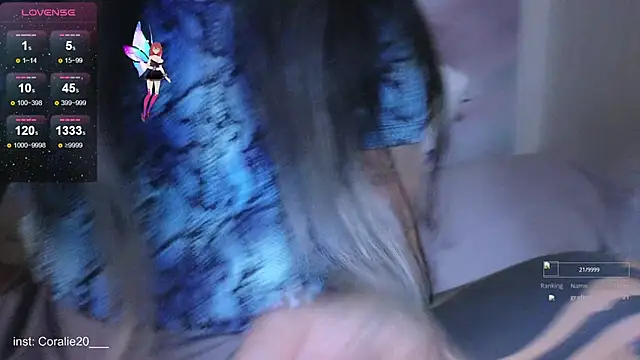 Snapshot of Coralie20_ chatting on 11/29/25, 11:13 Coralie20 online show from 11/29/25, 11:13