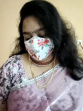 neelu-hoty online show from 12/26/24, 12:59