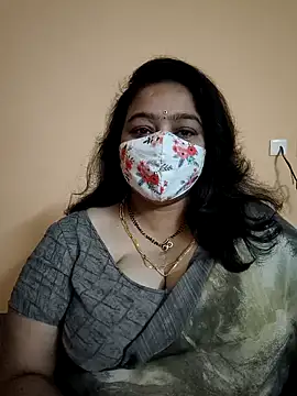 neelu-hoty online show from 12/27/24, 05:42