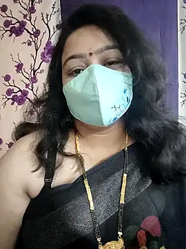 neelu-hoty online show from 01/03/25, 04:16