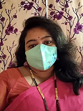 neelu-hoty online show from 01/18/25, 11:43