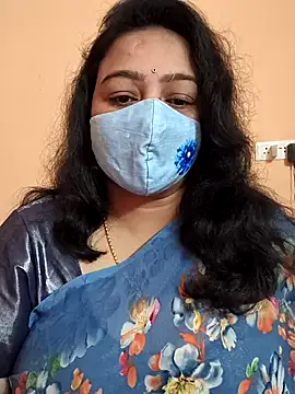 neelu-hoty online show from 01/25/25, 09:36