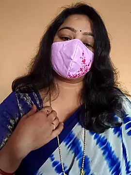 neelu-hoty online show from 01/26/25, 07:32