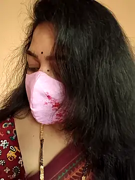 neelu-hoty online show from 02/08/25, 03:52