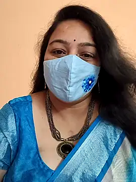 neelu-hoty online show from 02/11/25, 04:13