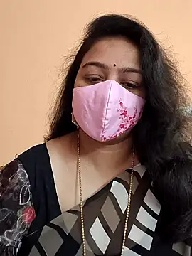 neelu-hoty online show from 03/12/25, 02:34