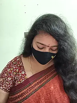 neelu-hoty online show from 11/03/25, 09:43