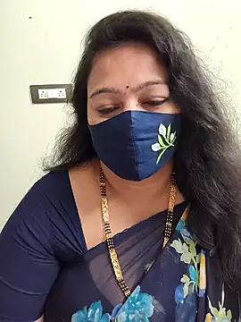 Snapshot of neelu-hoty chatting on 02/13/26, 09:16 neelu-hoty online show from 02/13/26, 09:16