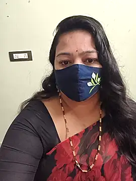 Snapshot of neelu-hoty chatting on 03/31/26, 05:02 neelu-hoty online show from 03/31/26, 05:02