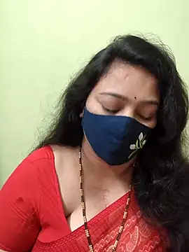 neelu-hoty online show from 05/01/26, 03:16