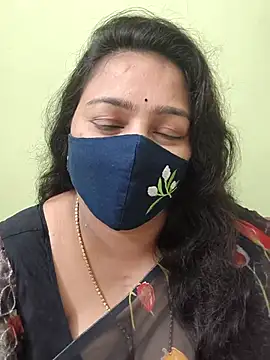 neelu-hoty online show from 05/10/26, 01:27