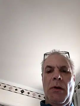 Hand69someguy online show from 04/08/26, 11:05