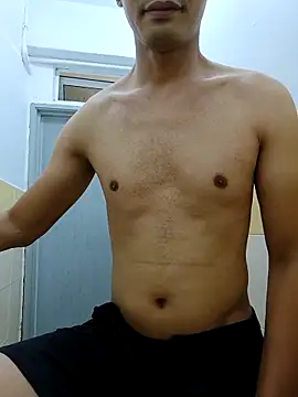 Snapshot of LAN69XXXX chatting on 11/26/25, 07:37 LAN69XXXX online show from 11/26/25, 07:37