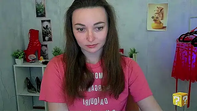  Barbie Kiss  online show from 04/25/26, 01:41