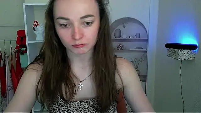  Barbie Kiss  online show from 05/11/26, 09:37
